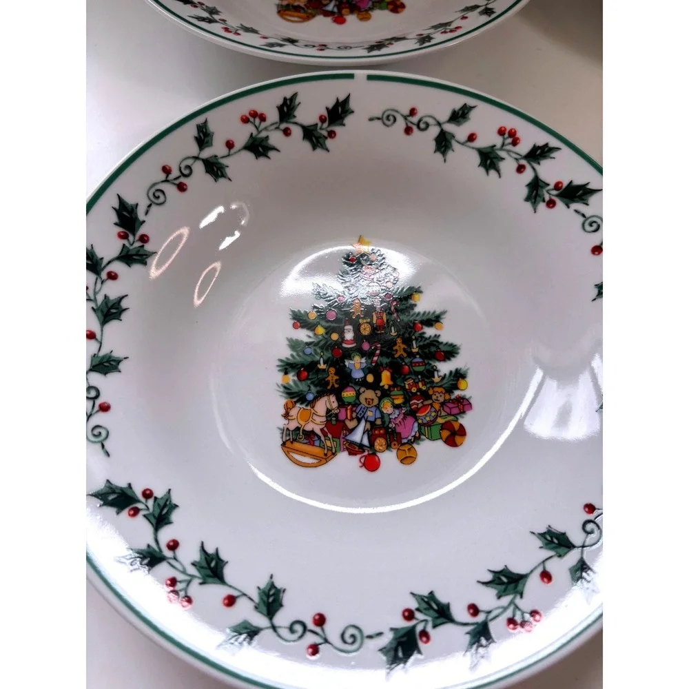 GIBSON Tree Trimmings Soup Bowl Set of 4 MINT